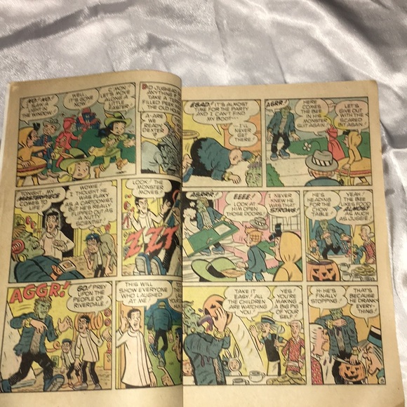 Vintage Archie comic - Picture 3 of 5